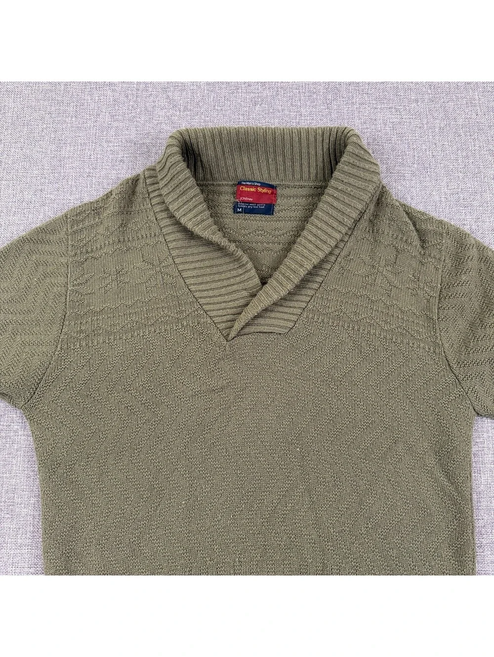 Vintage JCPenney Classic Styling Mens S/M Shawl Collar Sweater Green Snowflakes